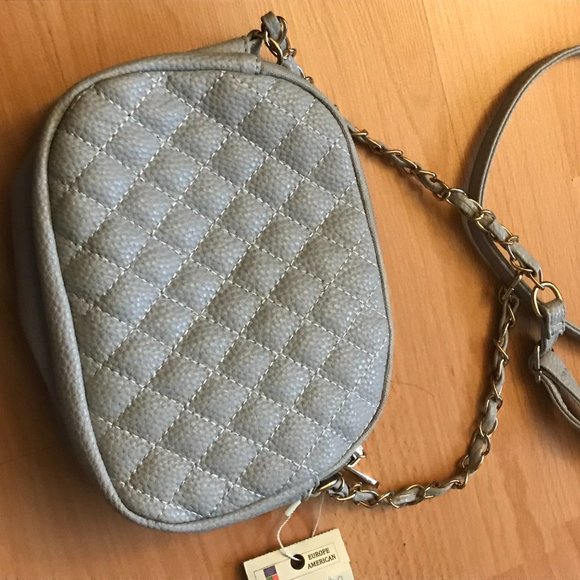 Gray Cross Body Purse NEW WITH TAGS! - Picture 2 of 8